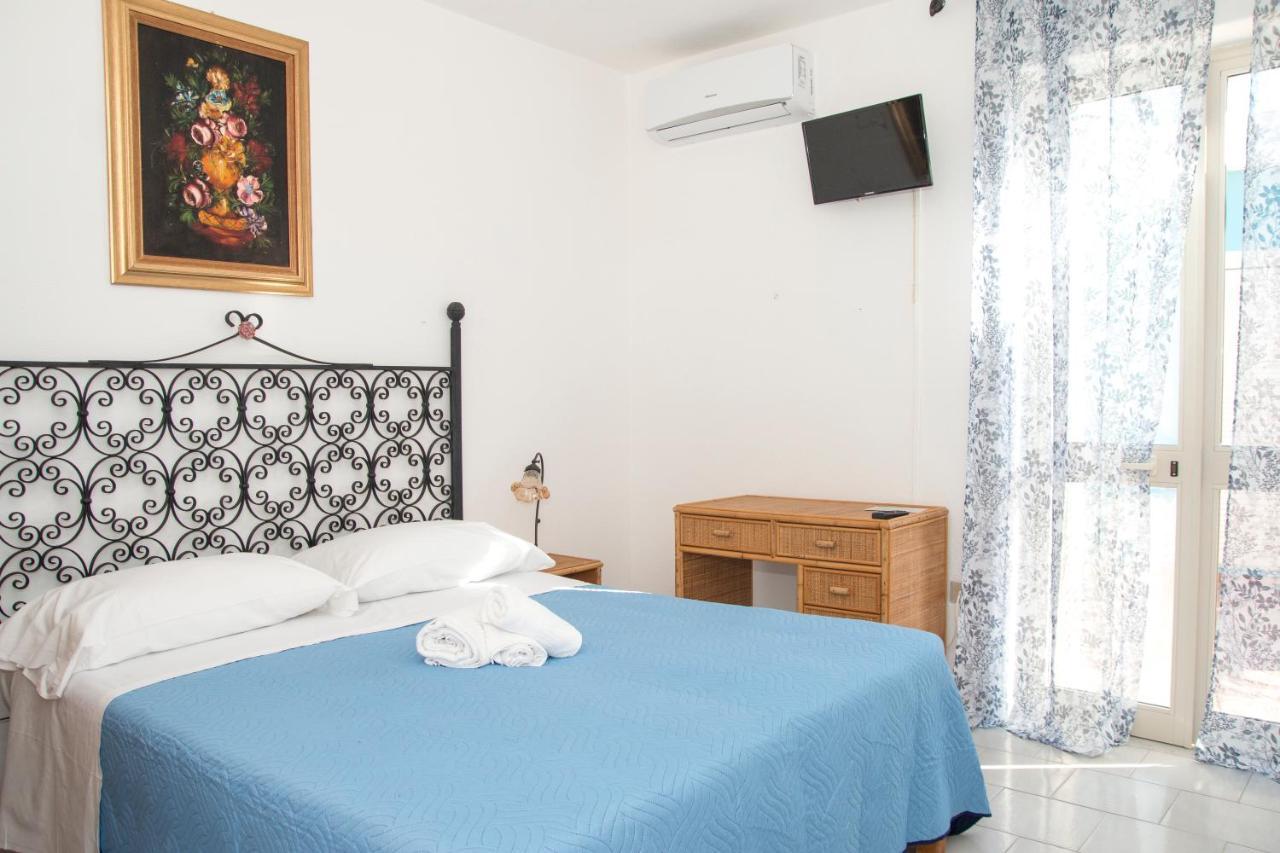 Hotel Punto Azzurro Forio di Ischia Εξωτερικό φωτογραφία