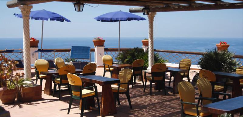 Hotel Punto Azzurro Forio di Ischia Εξωτερικό φωτογραφία