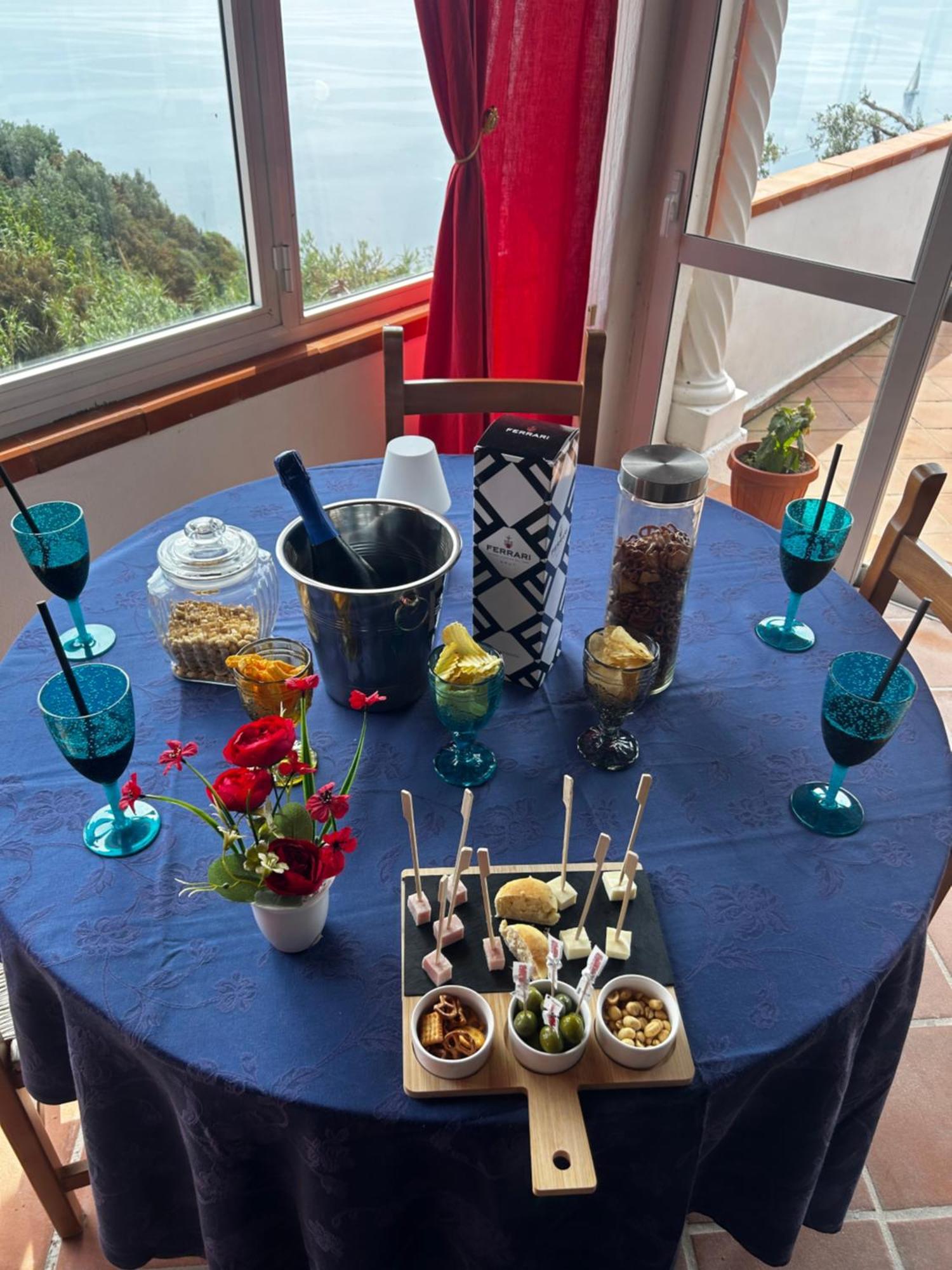 Hotel Punto Azzurro Forio di Ischia Εξωτερικό φωτογραφία